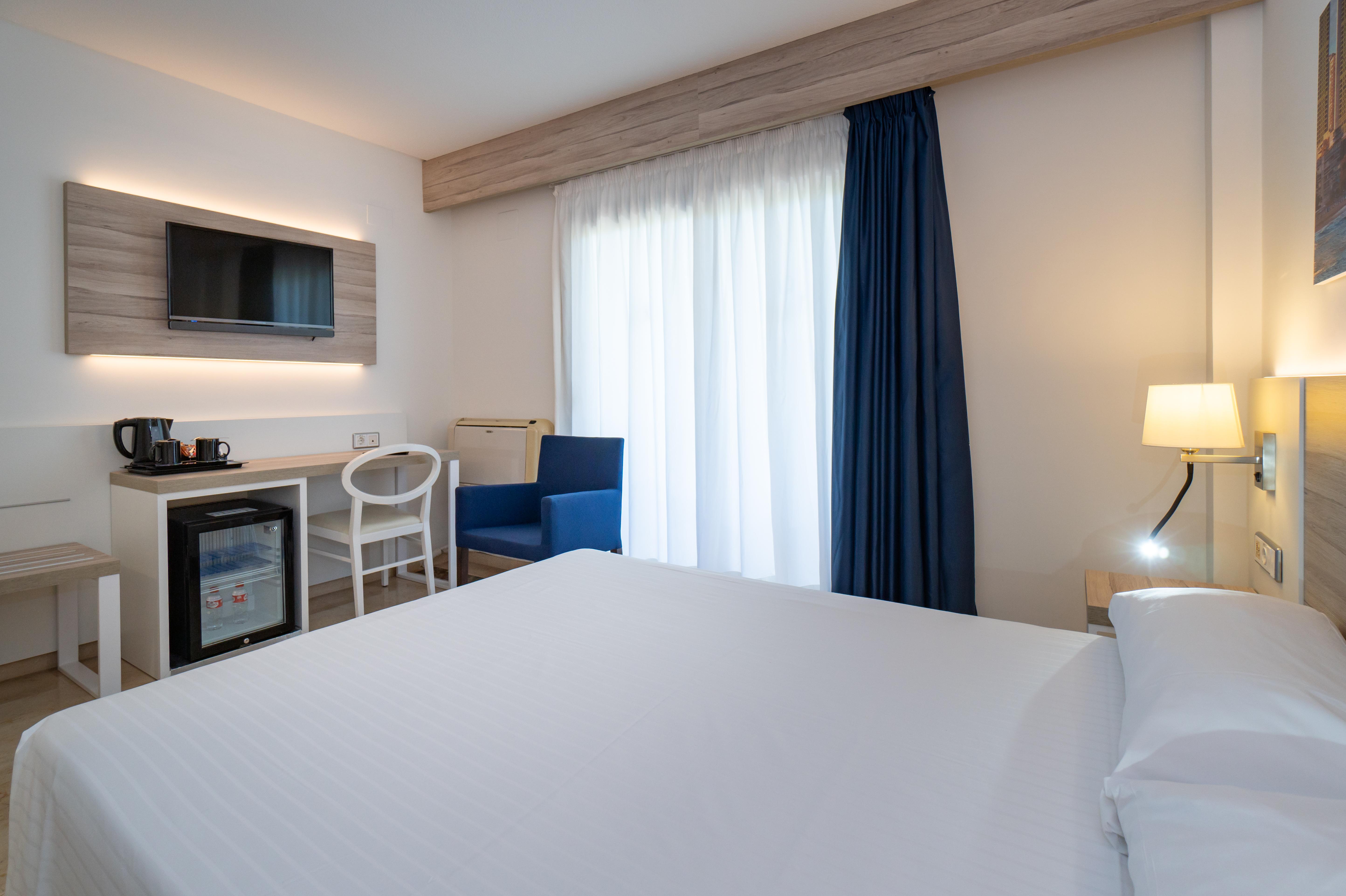 The Agir Springs Hotel By Medplaya (Adults Only) Benidorm Dış mekan fotoğraf